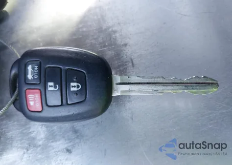 2016 Toyota Corolla S Plus z USA, uszkodzony, nr VIN 2T1BURHE6GC634589